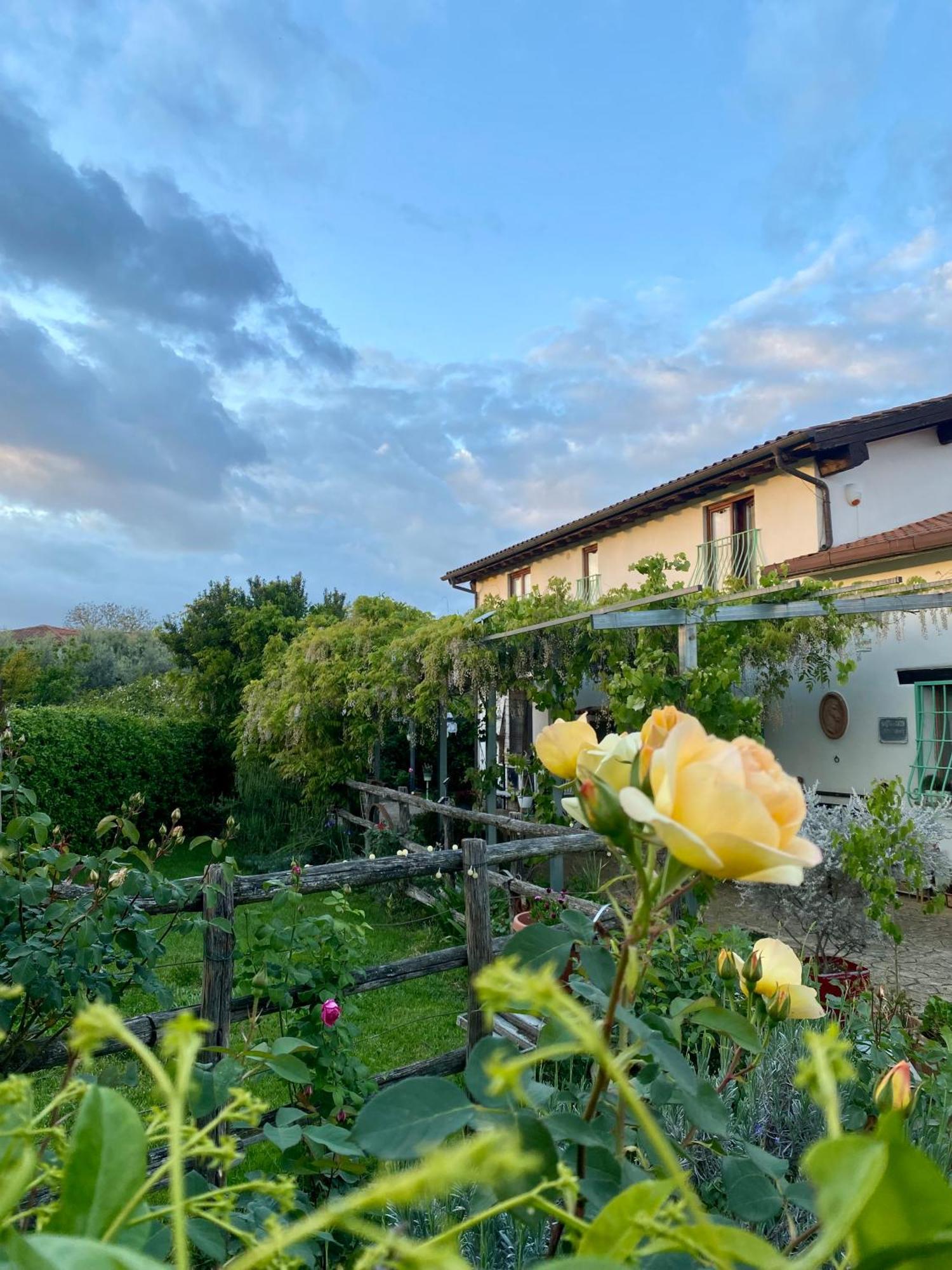 La Locanda Del Tevere Фиано-Романо Экстерьер фото